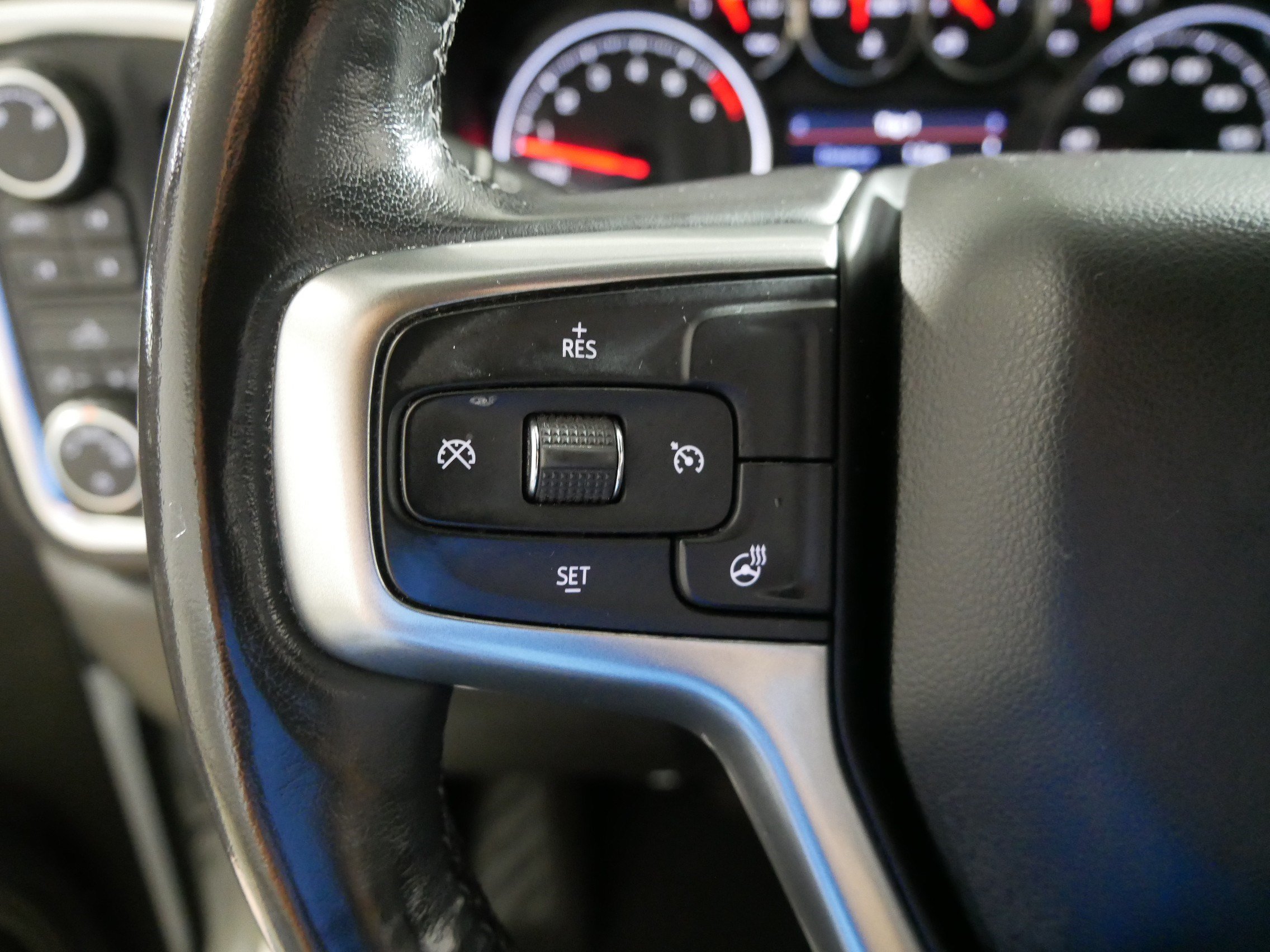 Certified 2019 Chevrolet Silverado 1500 LT w/ All-Star Edition AWD/4WD image 28