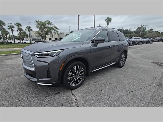 New 2026 INFINITI QX60 Luxe w/ Family Package image 17