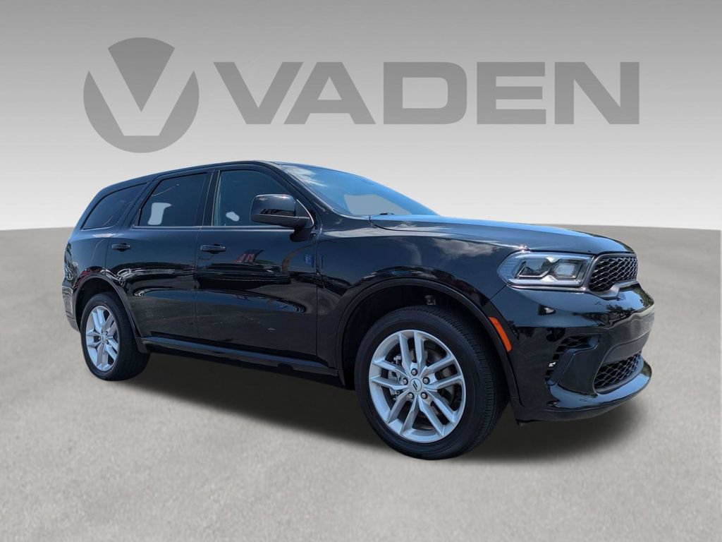 Used 2025 Dodge Durango GT AWD/4WD image 3