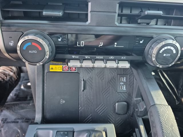 Used 2025 Toyota Tacoma TRD Off-Road w/ TRD Off Road Upgrade Package AWD/4WD image 22