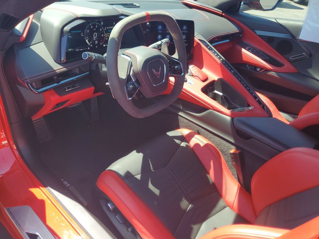 Used 2023 Chevrolet Corvette Stingray Premium Conv w/ Z51 Performance Package RWD image 10
