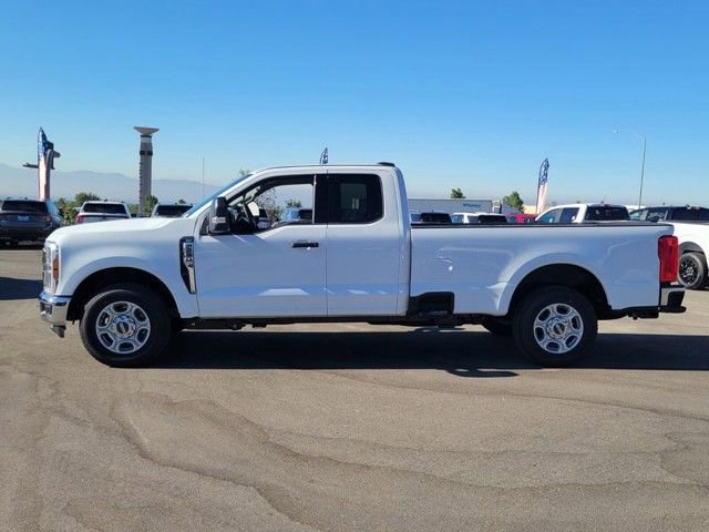 New 2026 Ford F250 XLT w/ F-250 >10K GVWR Package image 4