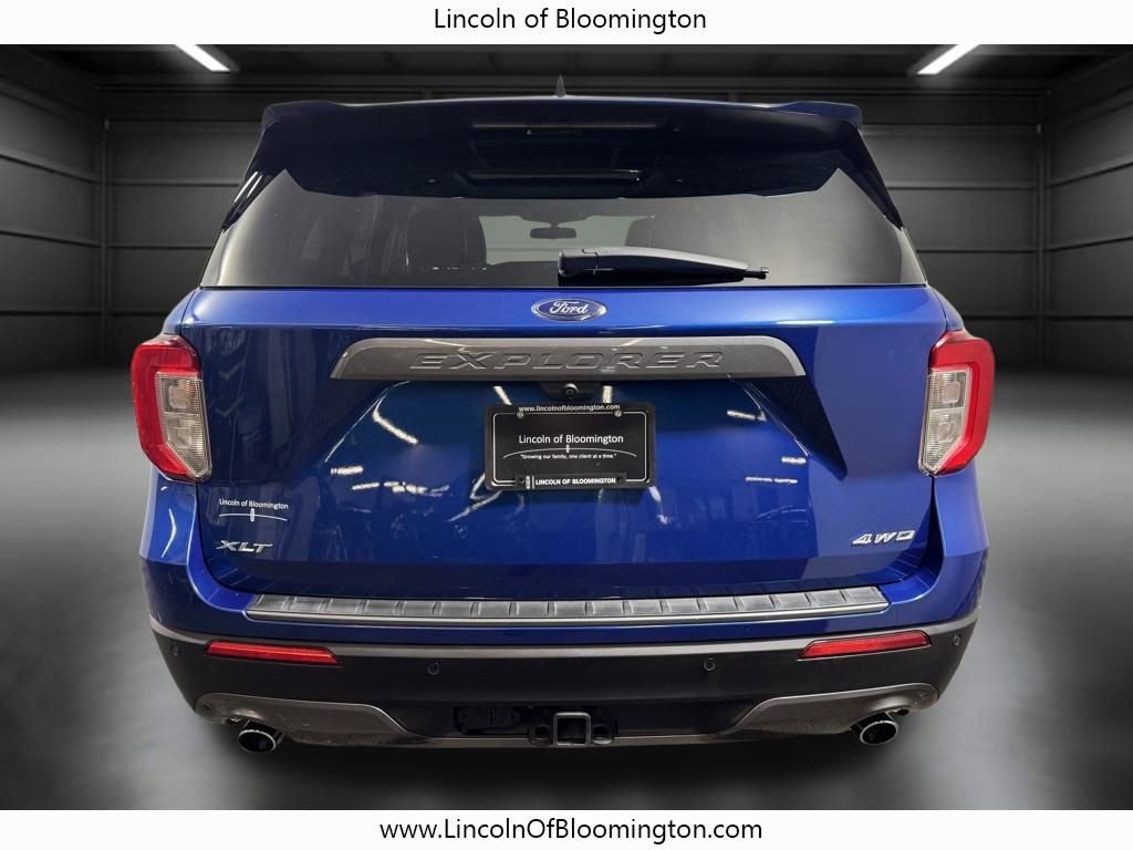 Used 2022 Ford Explorer XLT w/ Equipment Group 202A AWD/4WD image 6