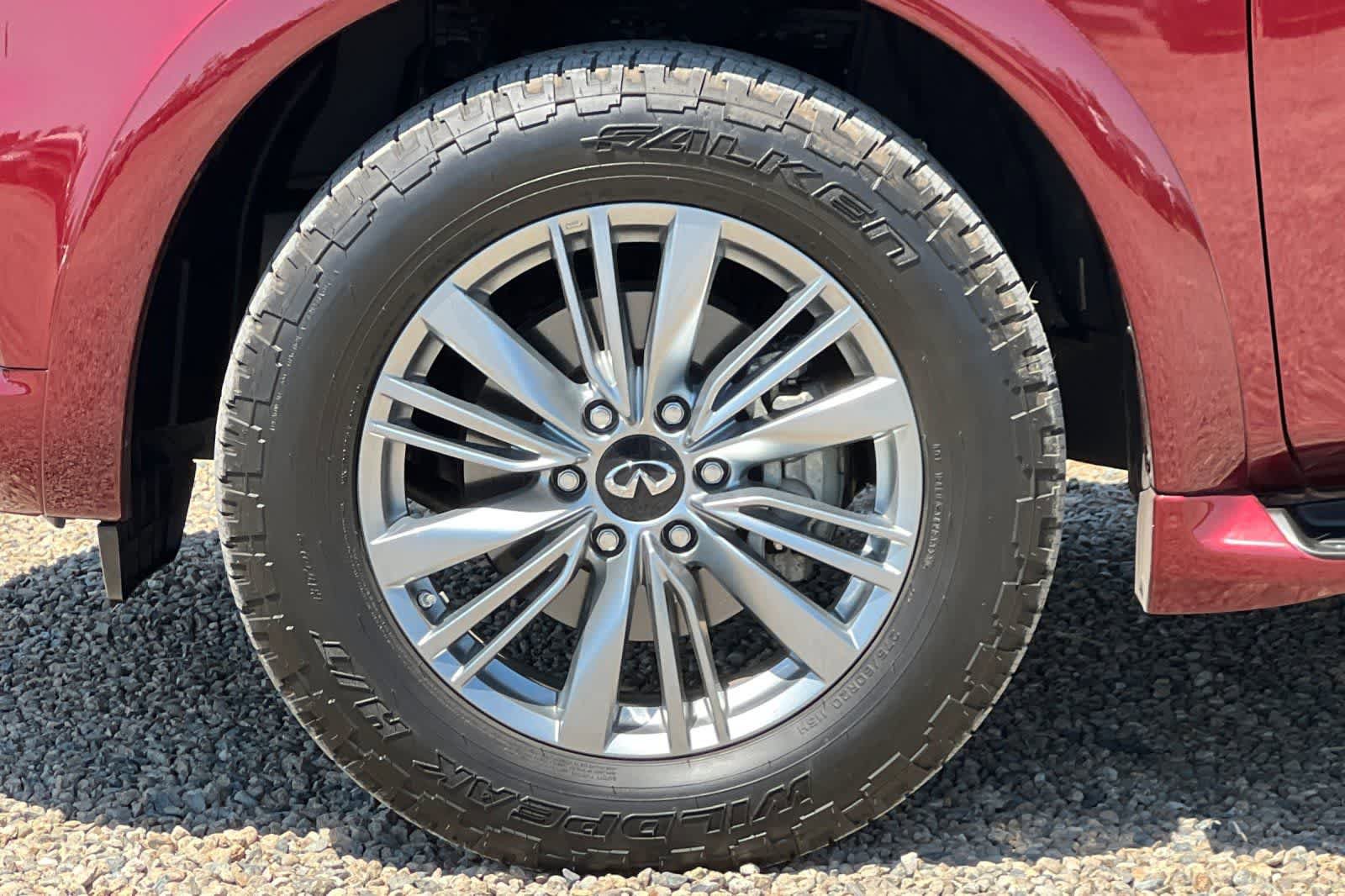 Used 2021 INFINITI QX80 Luxe w/ Cargo Package RWD image 12