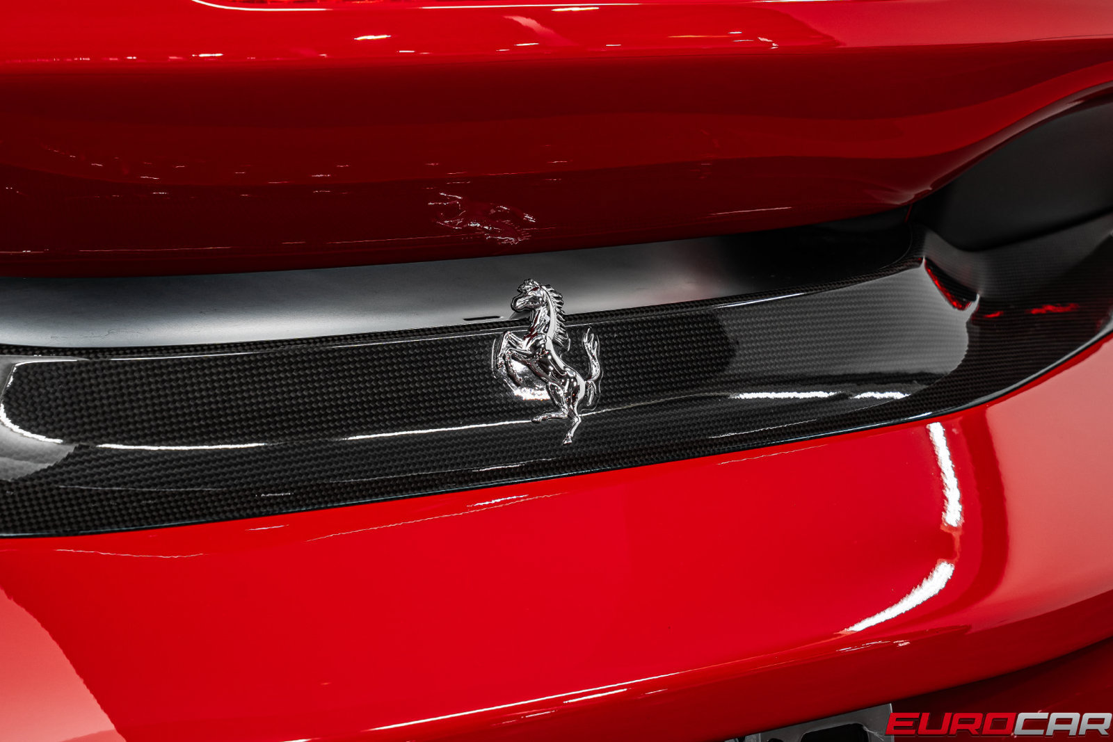 Used 2019 Ferrari 488 Pista Coupe RWD image 30