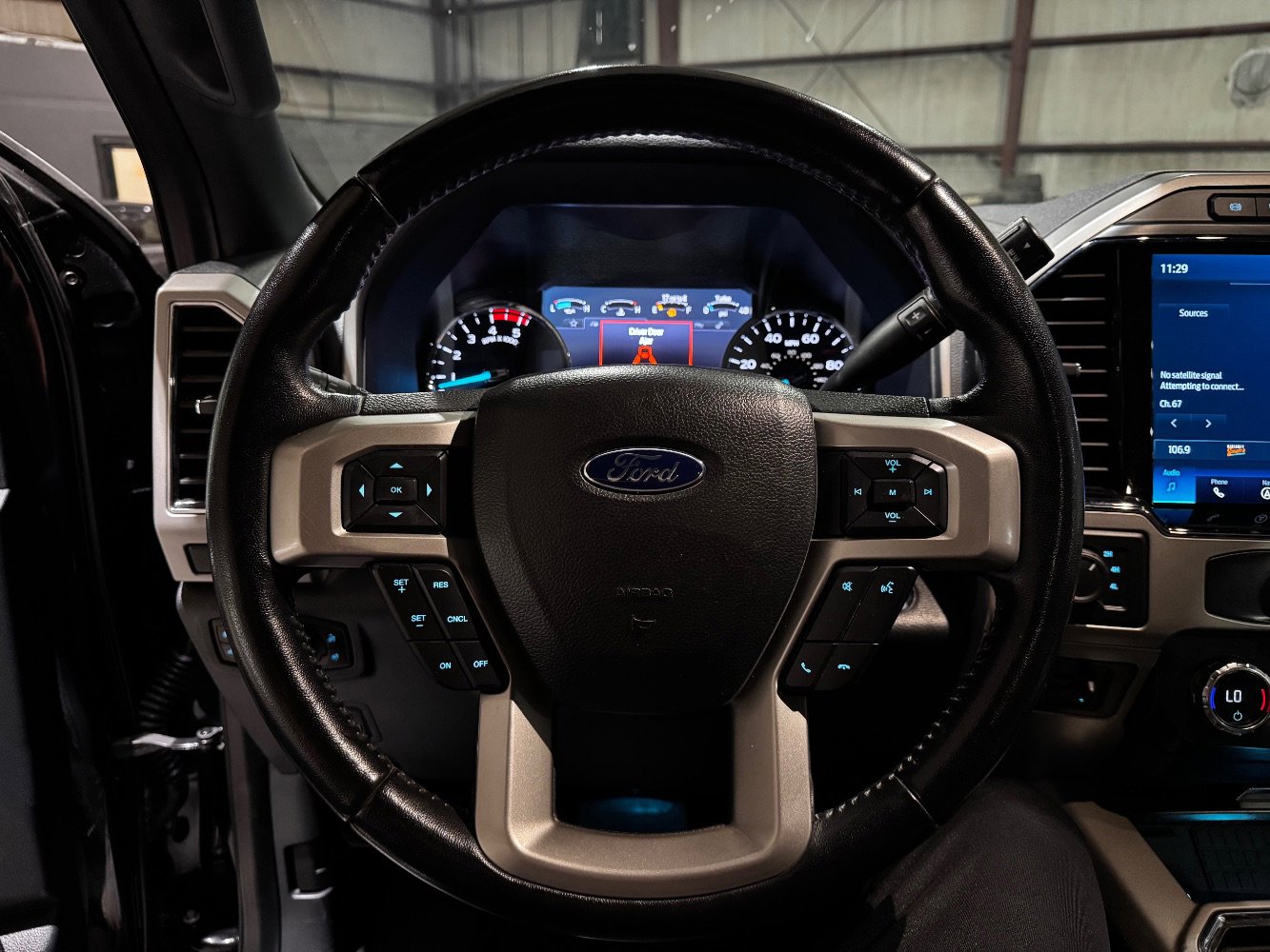 Used 2022 Ford F250 Lariat w/ Lariat Ultimate Package image 30
