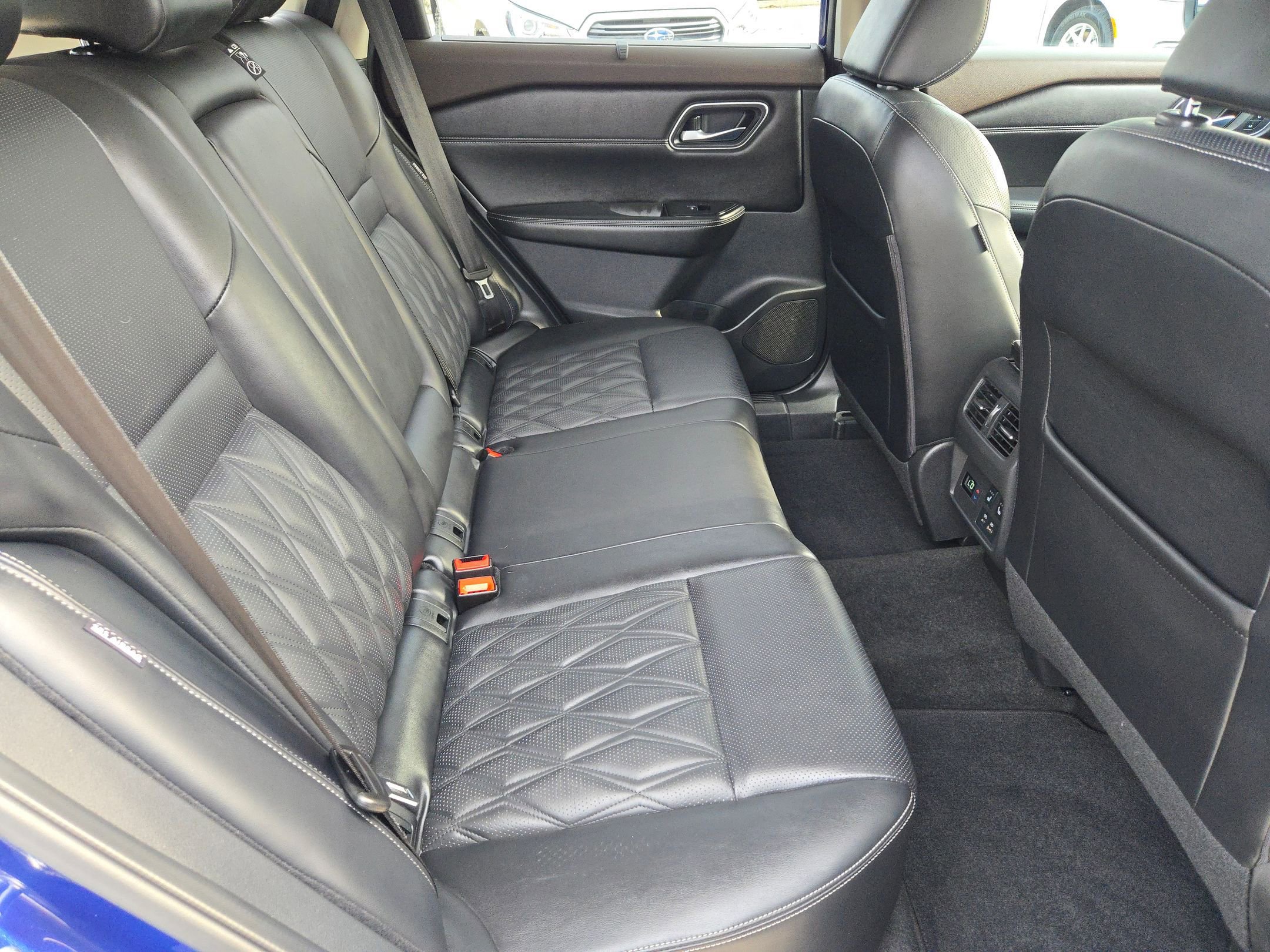 Used 2021 Nissan Rogue Platinum image 26