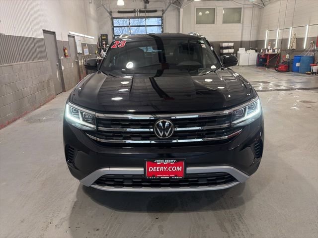 Used 2023 Volkswagen Atlas Cross Sport SE image 9