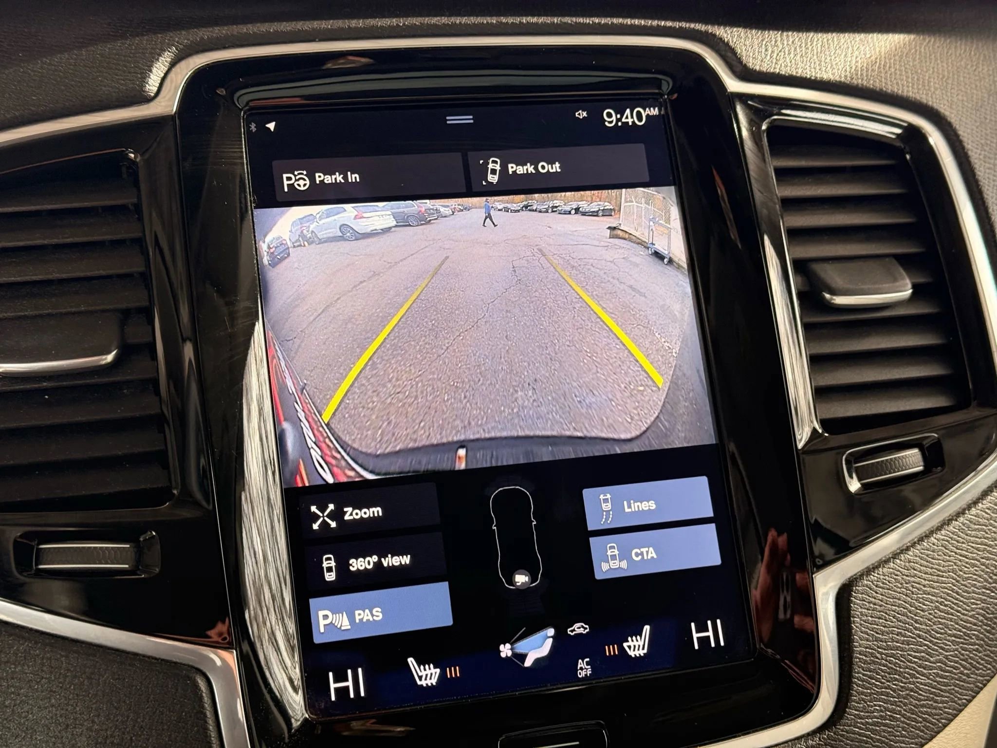 Used 2017 Volvo XC90 T6 Momentum w/ Vision Package image 36