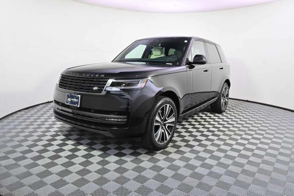 Used 2025 Land Rover Range Rover SE