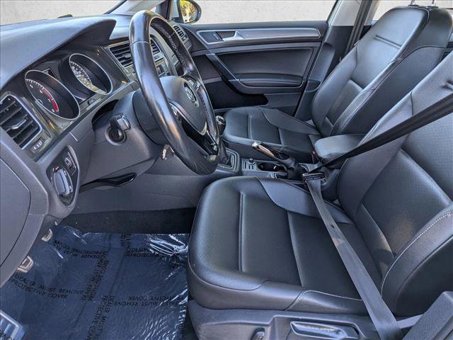 Used 2019 Volkswagen Golf Alltrack S image 11