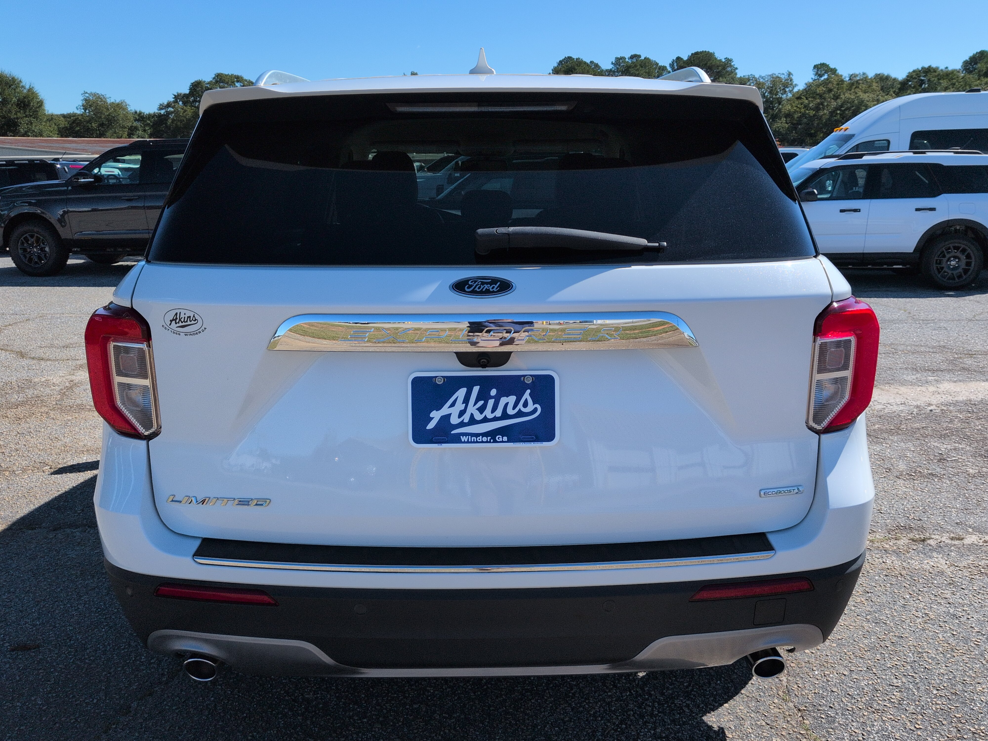 Used 2020 Ford Explorer Limited RWD image 4