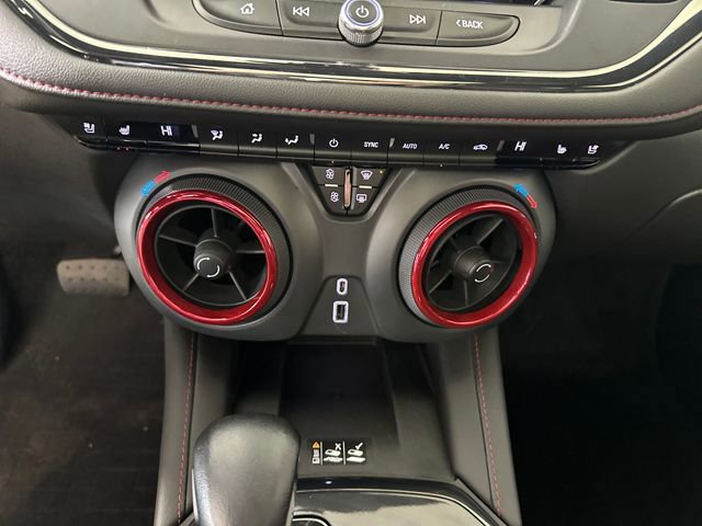 Used 2021 Chevrolet Blazer RS w/ Enhanced Convenience Package image 23