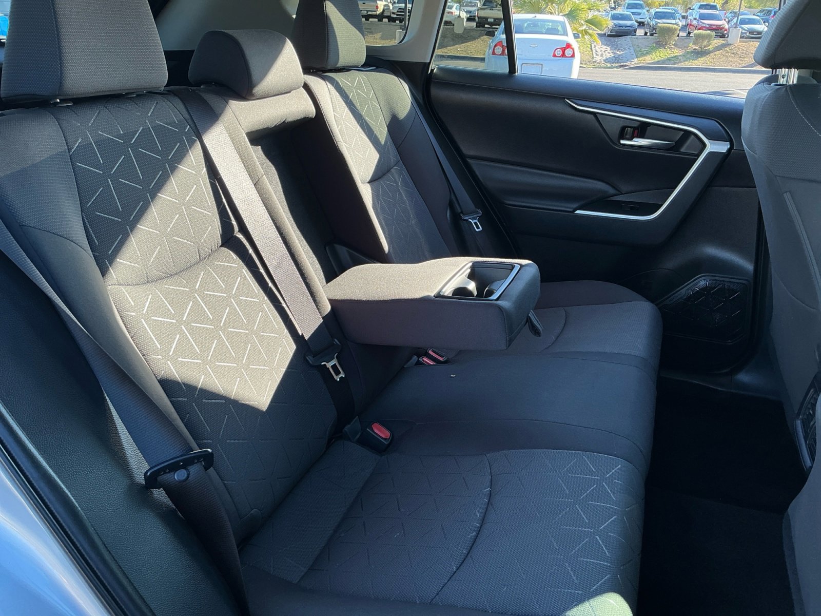 Used 2021 Toyota RAV4 XLE w/ Carpet Mat Package (TMS) image 18