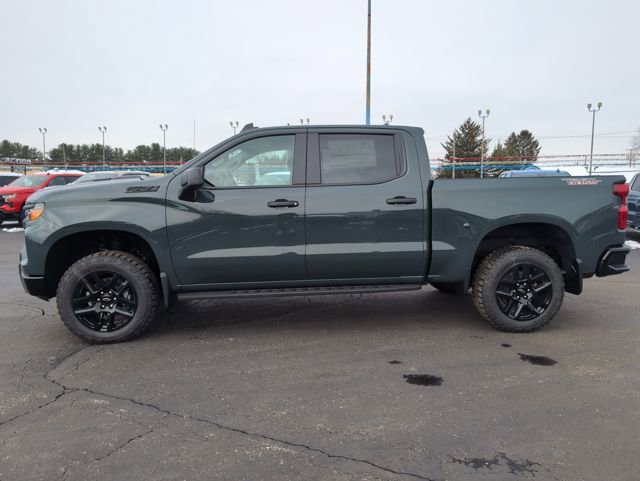 New 2026 Chevrolet Silverado 1500 Custom Trail Boss w/ LPO, Dark Essentials Package AWD/4WD image 4