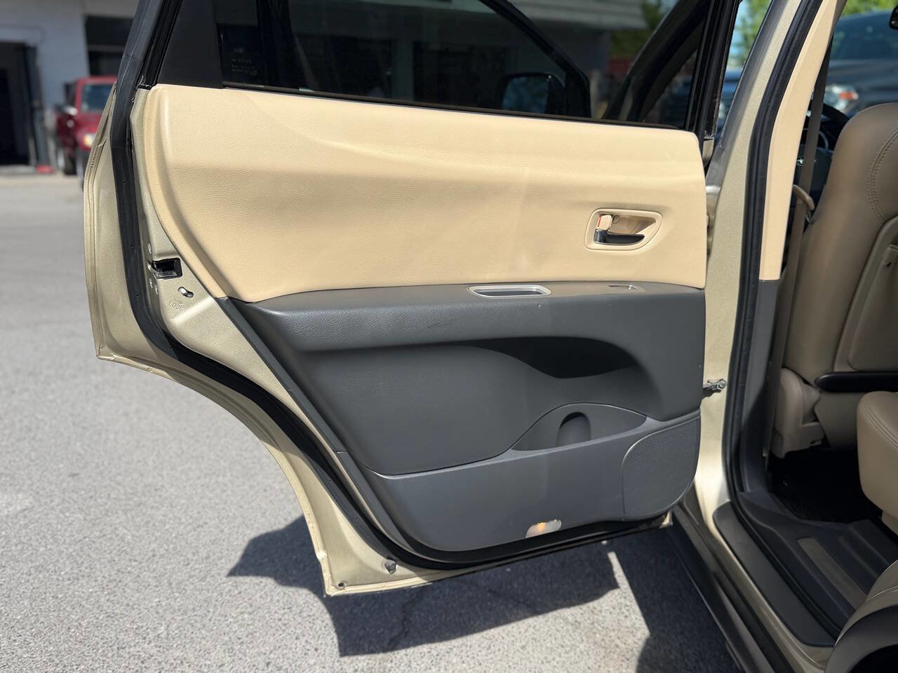 Used 2008 Subaru Tribeca Limited AWD/4WD image 70