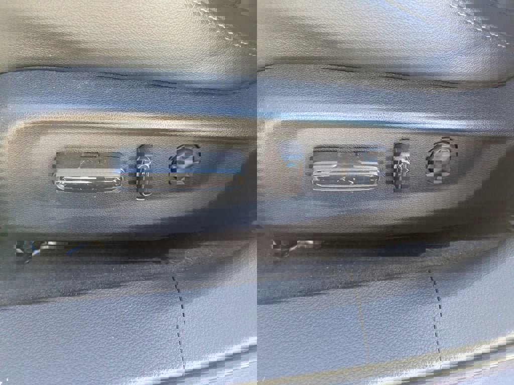 Used 2022 Honda Accord EX-L image 17