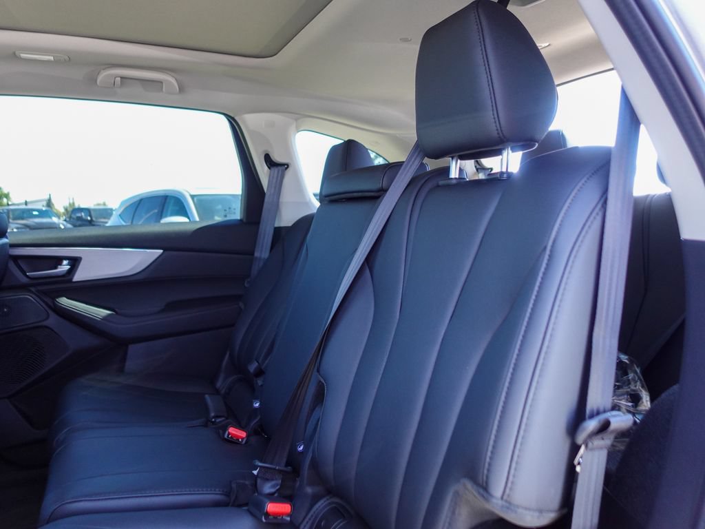 New 2026 Acura MDX SH-AWD image 25