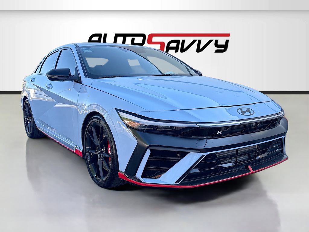 Used 2025 Hyundai Elantra N FWD image 1