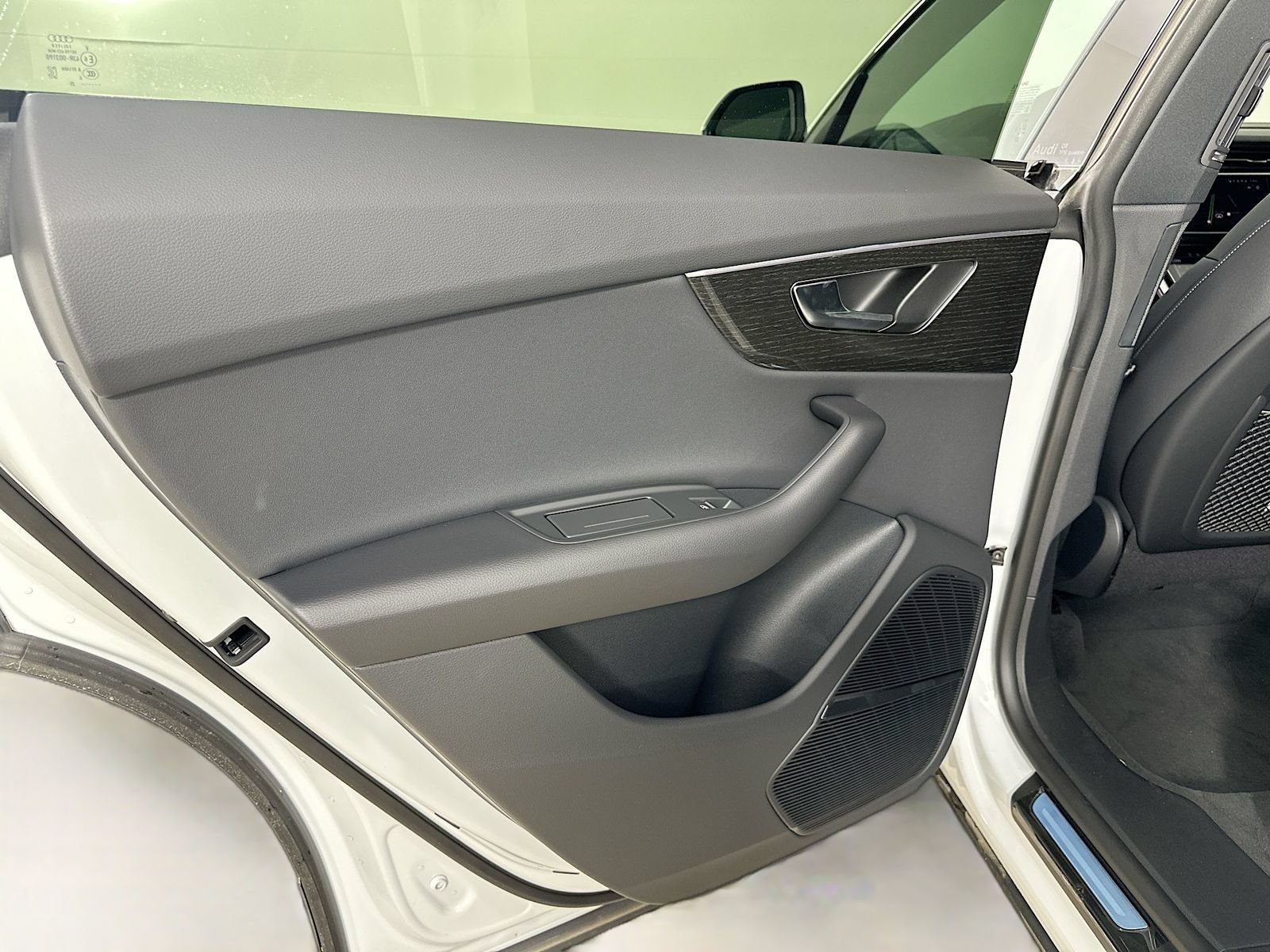 New 2026 Audi Q8 Premium AWD/4WD image 36