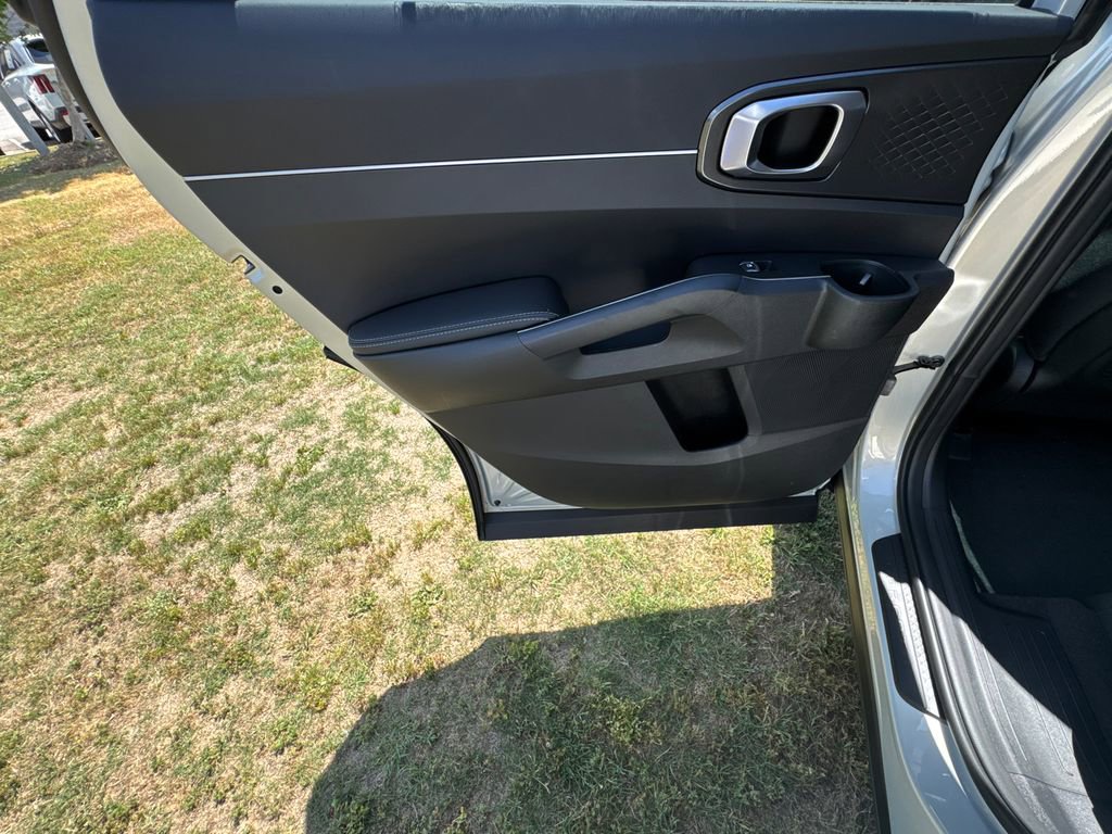 New 2026 Kia Sorento LX image 21