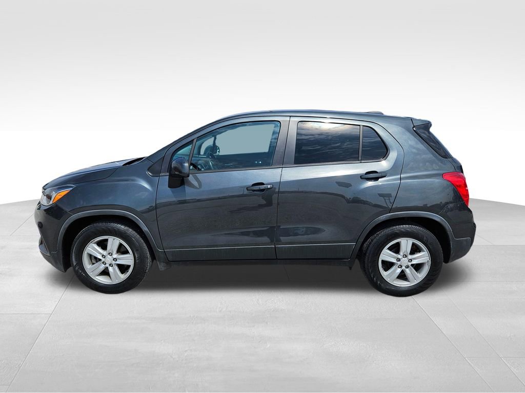 Used 2020 Chevrolet Trax LS w/ Tint and Cruise Package FWD image 10
