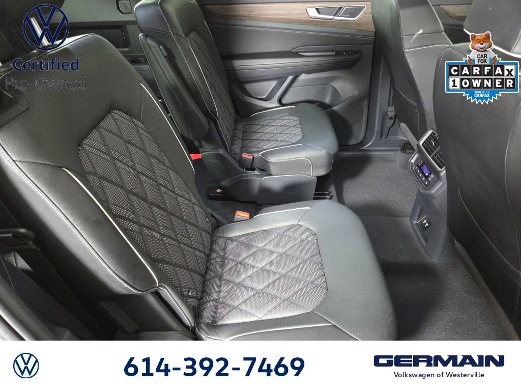 Certified 2025 Volkswagen Atlas SEL Premium R-Line image 24
