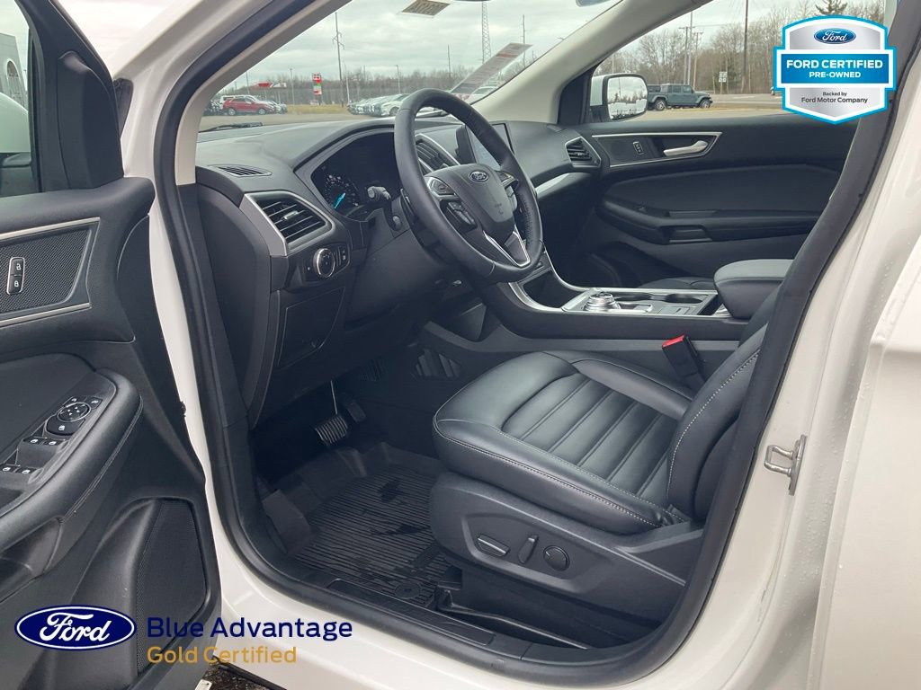 Used 2024 Ford Edge SEL w/ Convenience Package image 4