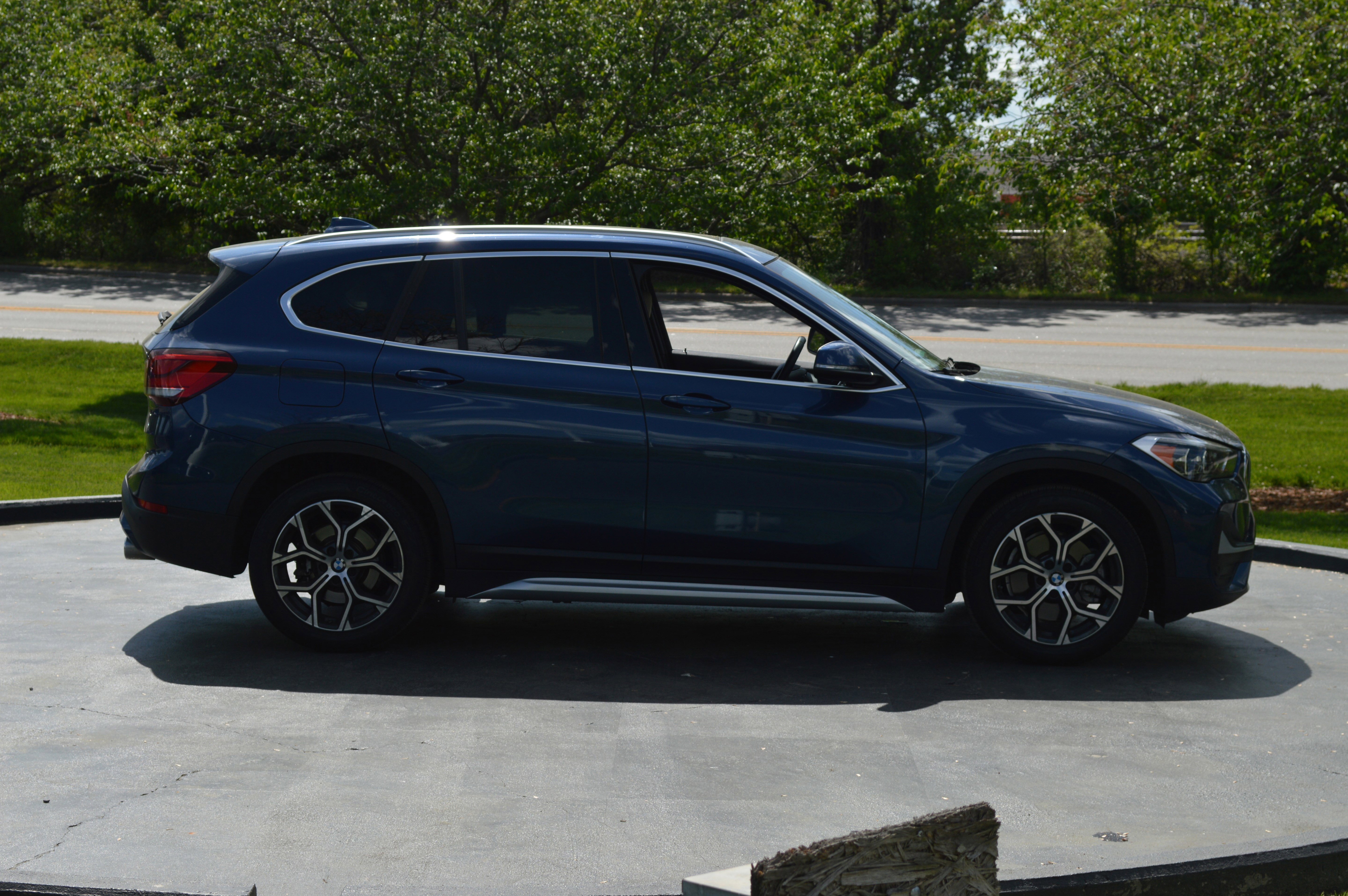 Used 2021 BMW X1 xDrive28i w/ Convenience Package image 12