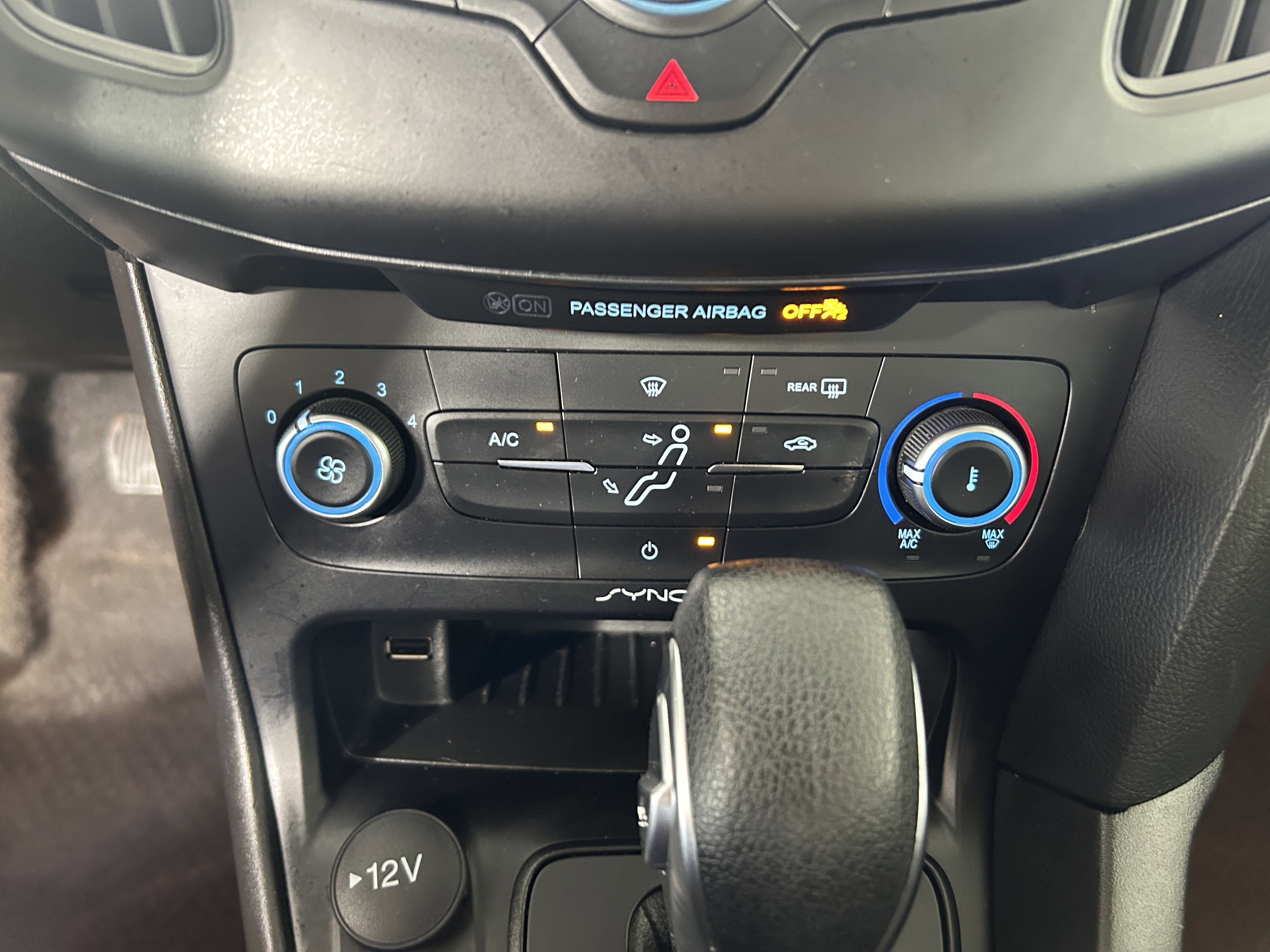 Used 2018 Ford Focus SE image 21