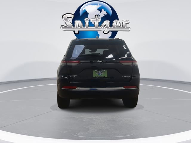 Used 2025 Jeep Grand Cherokee Limited image 2