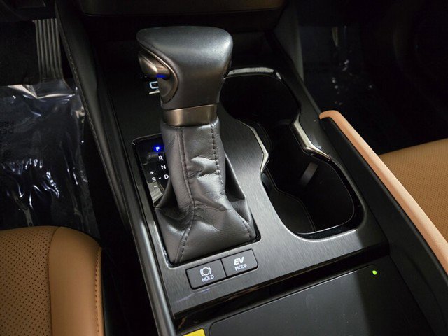 Certified 2025 Lexus ES 300h w/ Premium Package image 38