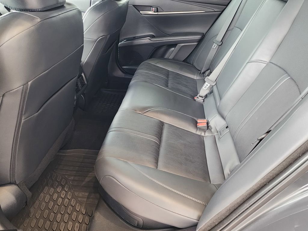 Used 2025 Toyota Camry XSE image 14
