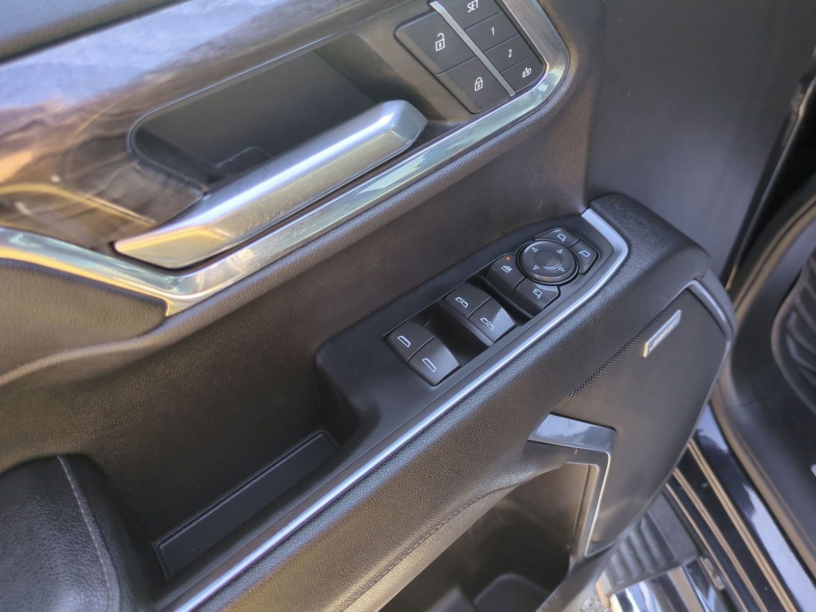 Certified 2023 Chevrolet Silverado 1500 LTZ image 45