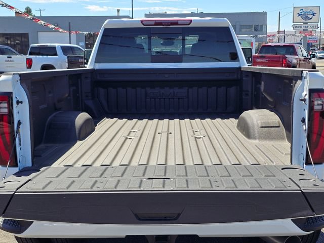 New 2026 GMC Sierra 3500 Denali Ultimate AWD/4WD image 14