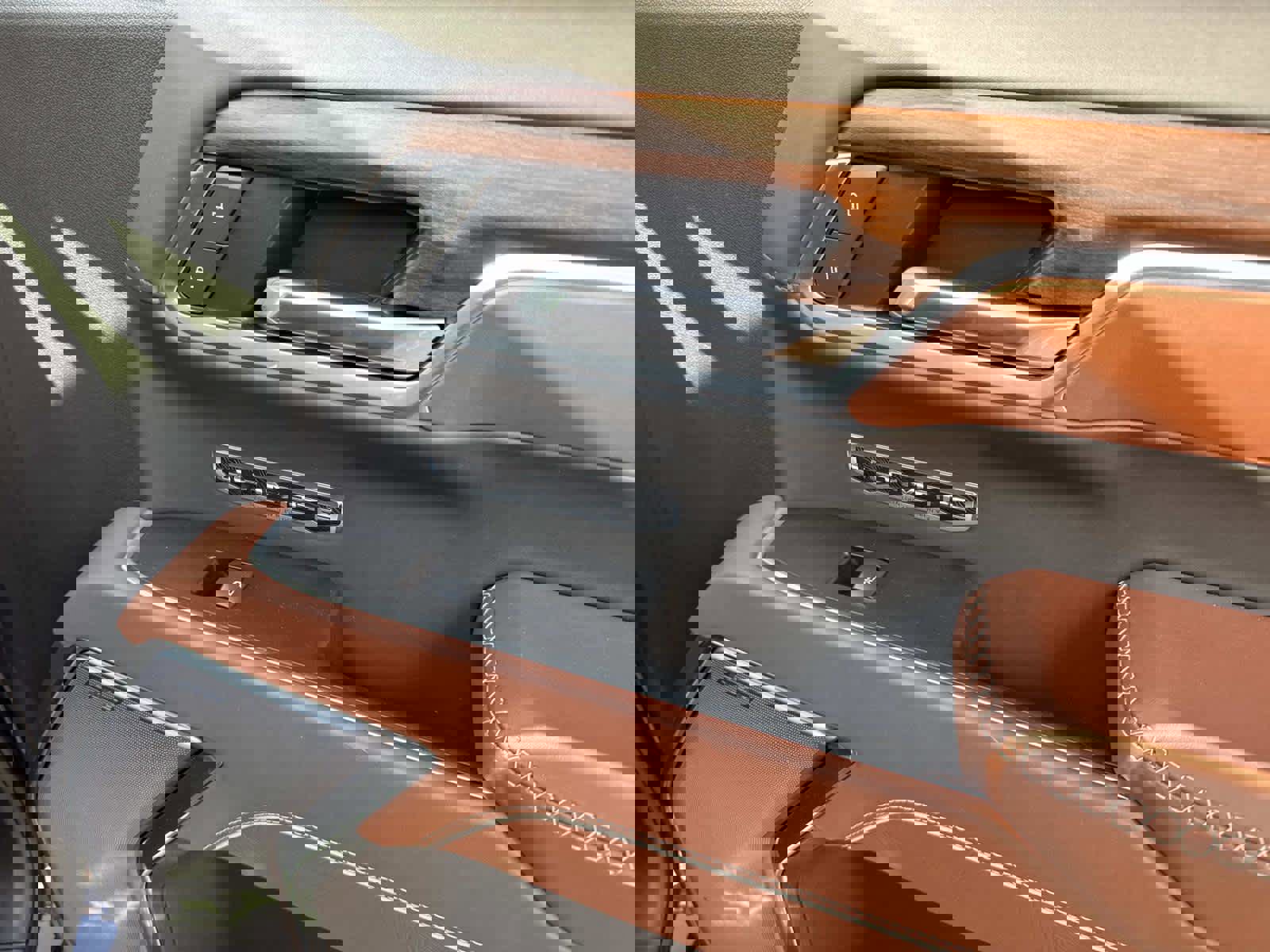 Used 2025 GMC Sierra 1500 Denali Ultimate image 24