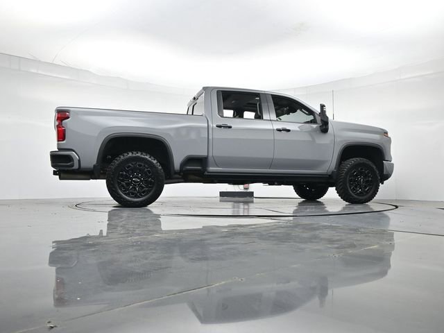 Used 2024 Chevrolet Silverado 2500 LTZ w/ LTZ Plus Package image 31