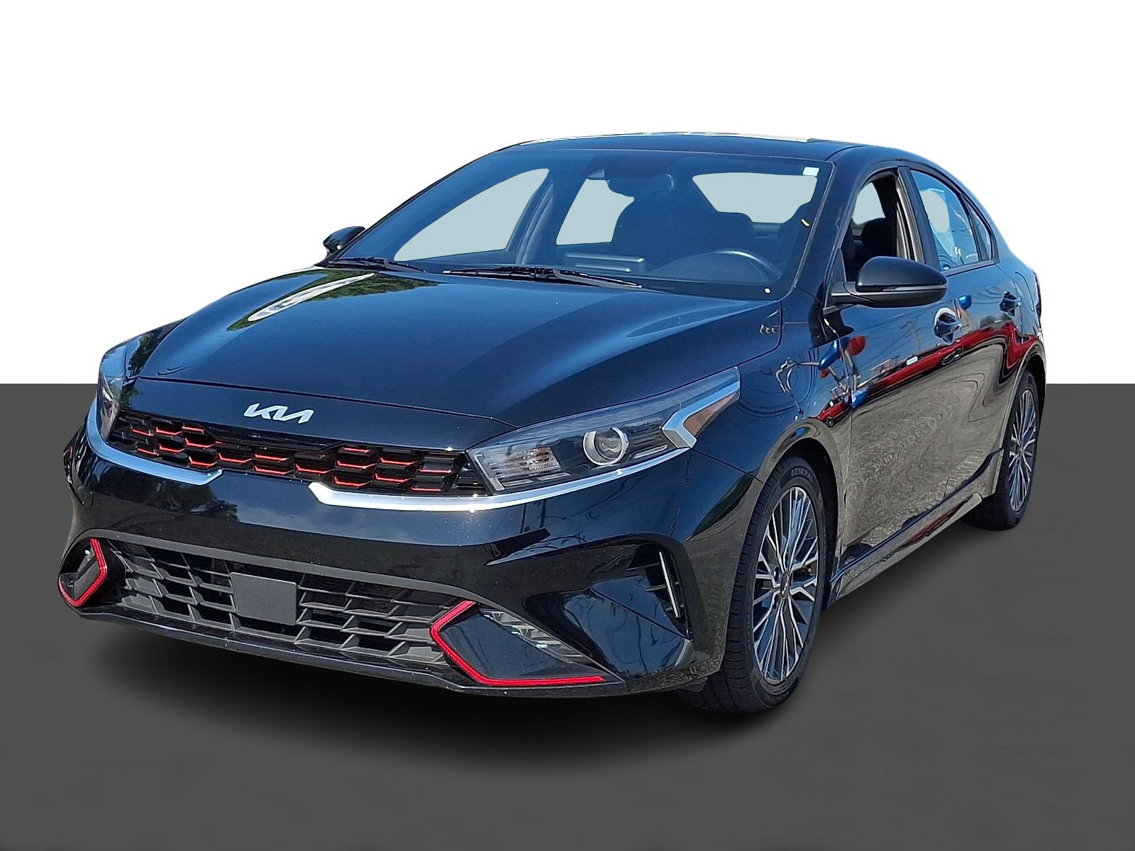 Used 2022 Kia Forte GT-Line w/ GT-Line Premium Package FWD image 3