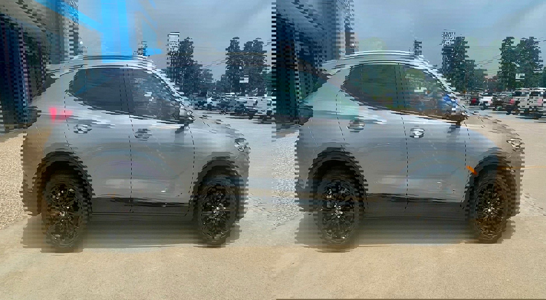 New 2026 Buick Encore GX Sport Touring image 2