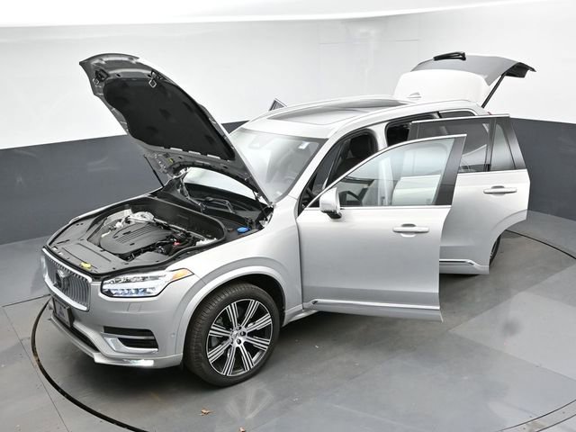 Used 2024 Volvo XC90 B5 Plus image 51