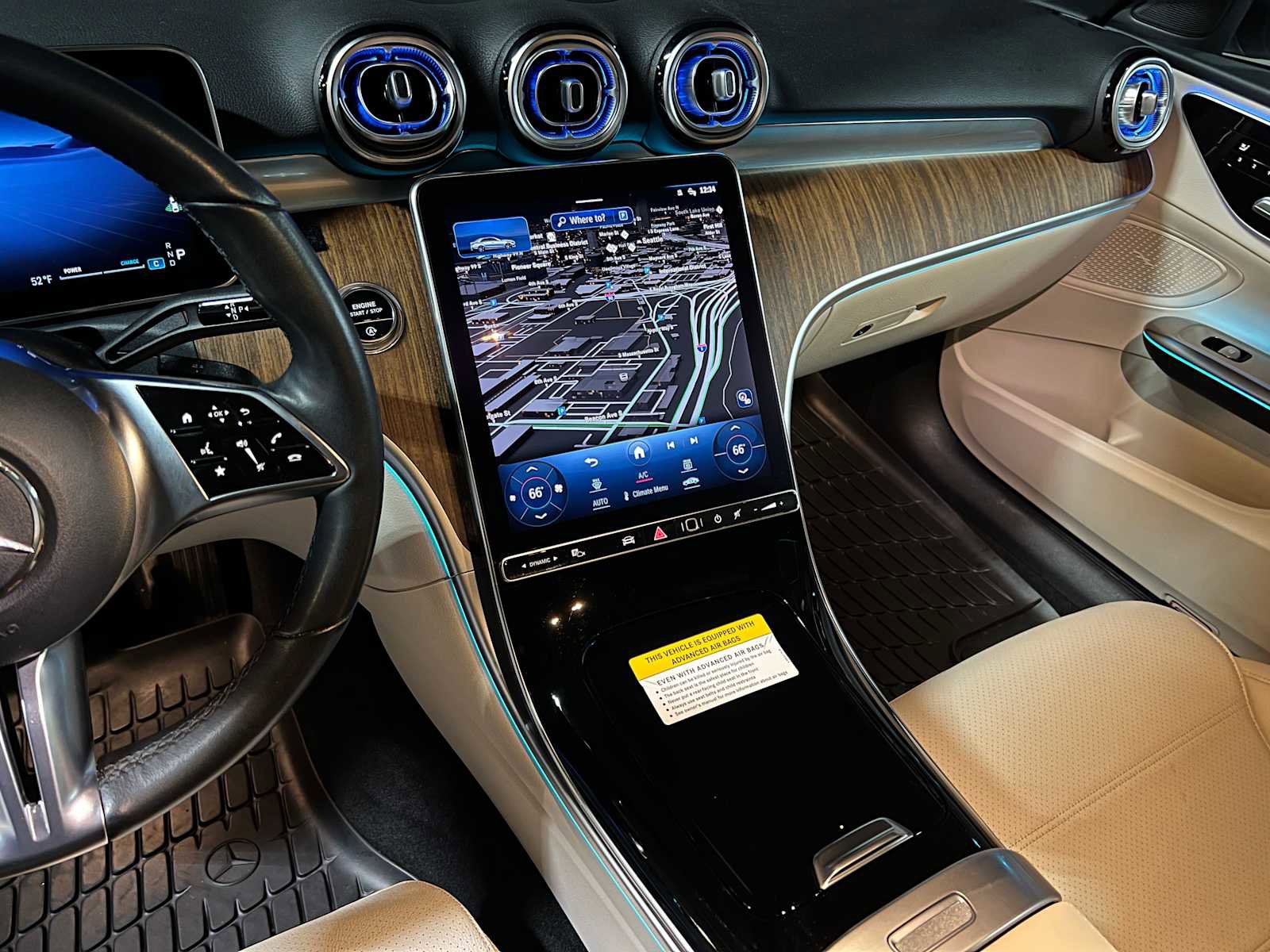 Used 2023 Mercedes-Benz C 300 4MATIC Sedan image 32