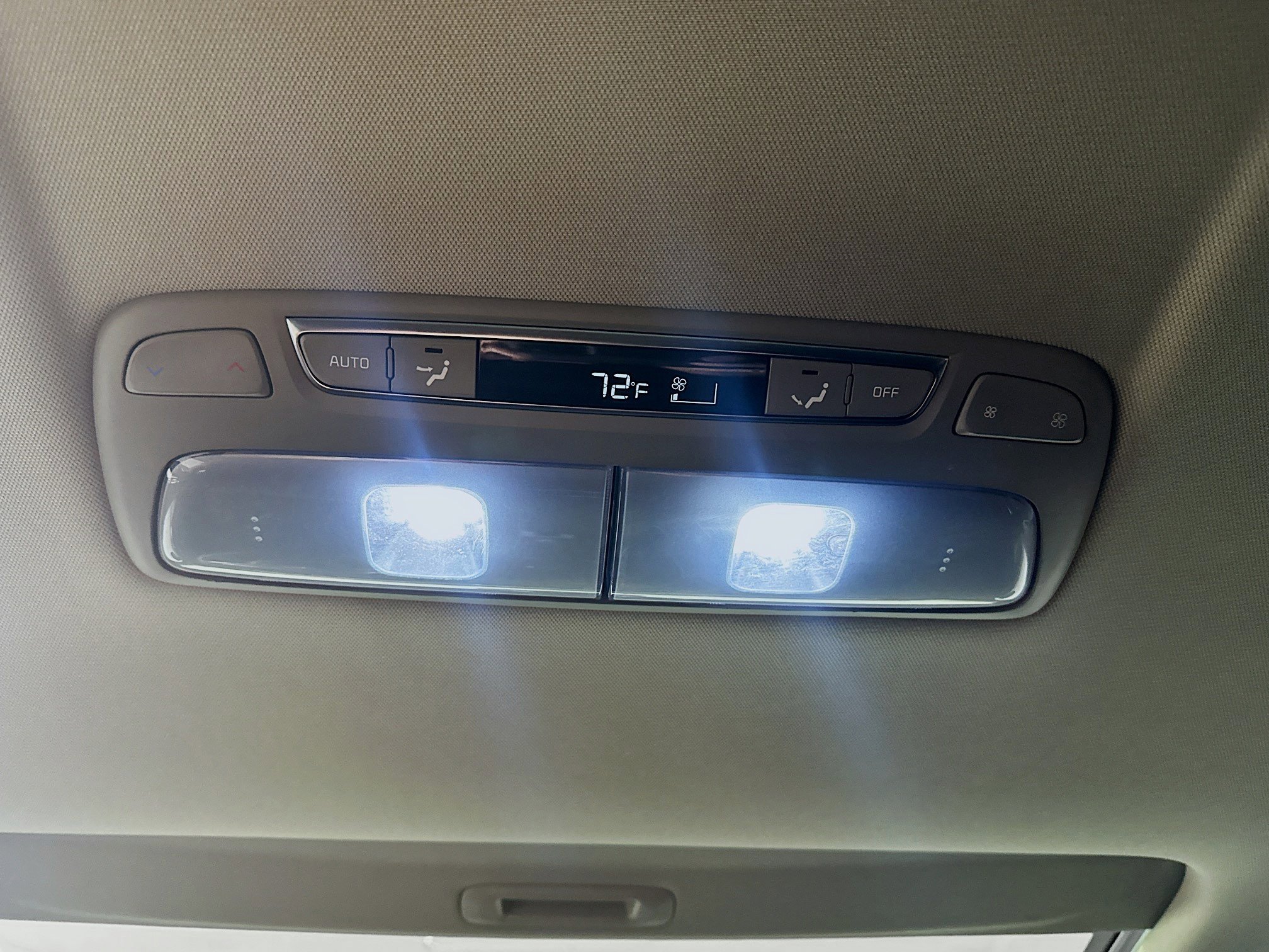 Used 2020 Kia Telluride EX FWD image 28