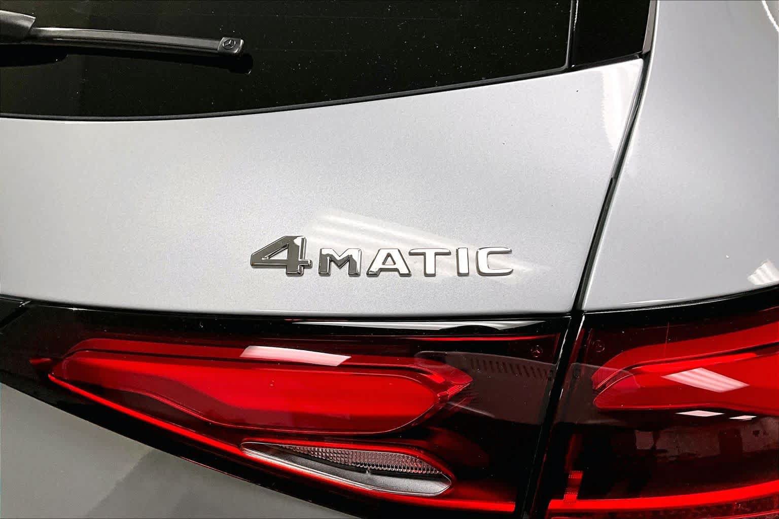 Certified 2026 Mercedes-Benz GLC 300 4MATIC image 10