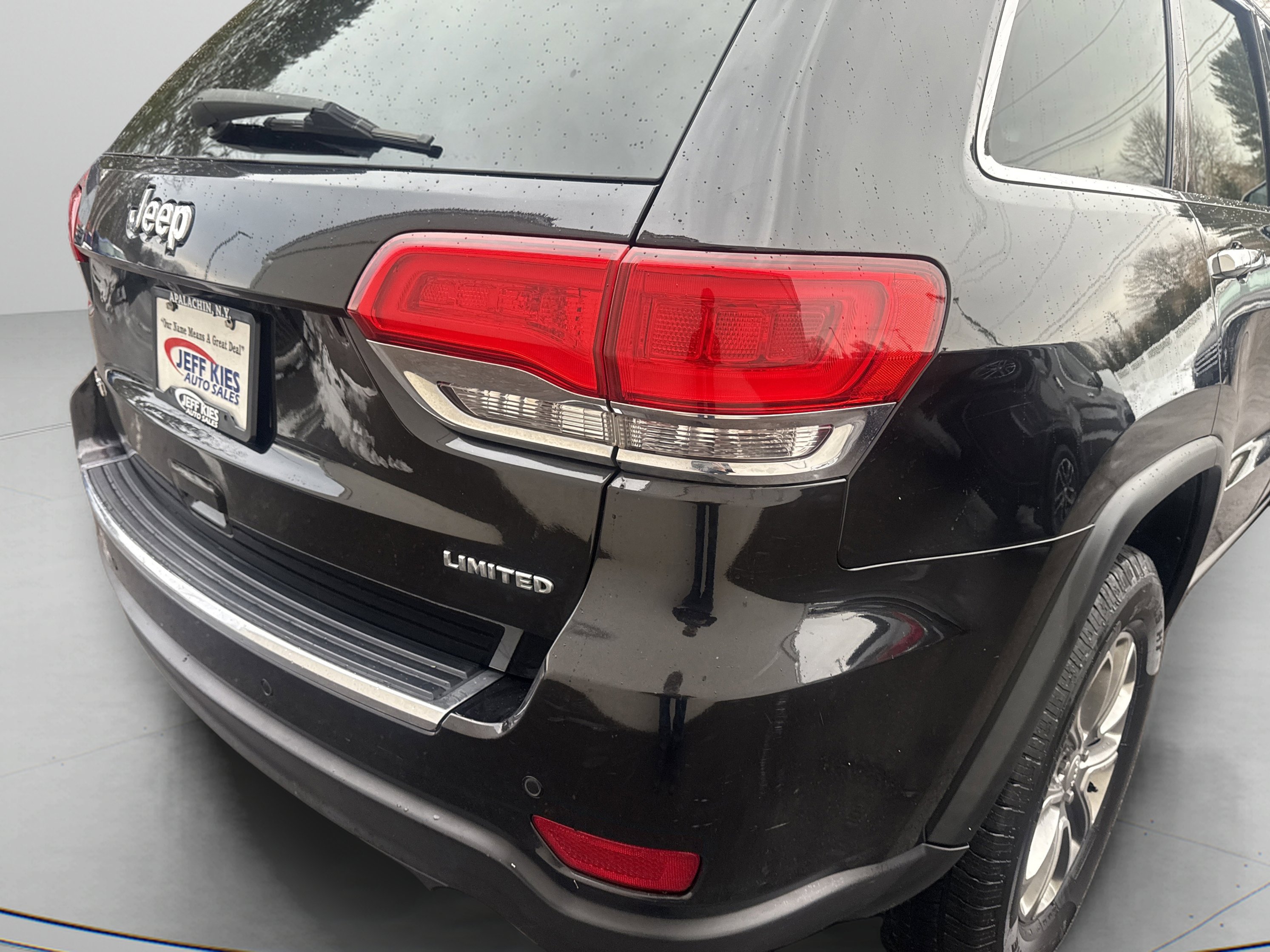 Used 2016 Jeep Grand Cherokee Limited image 5
