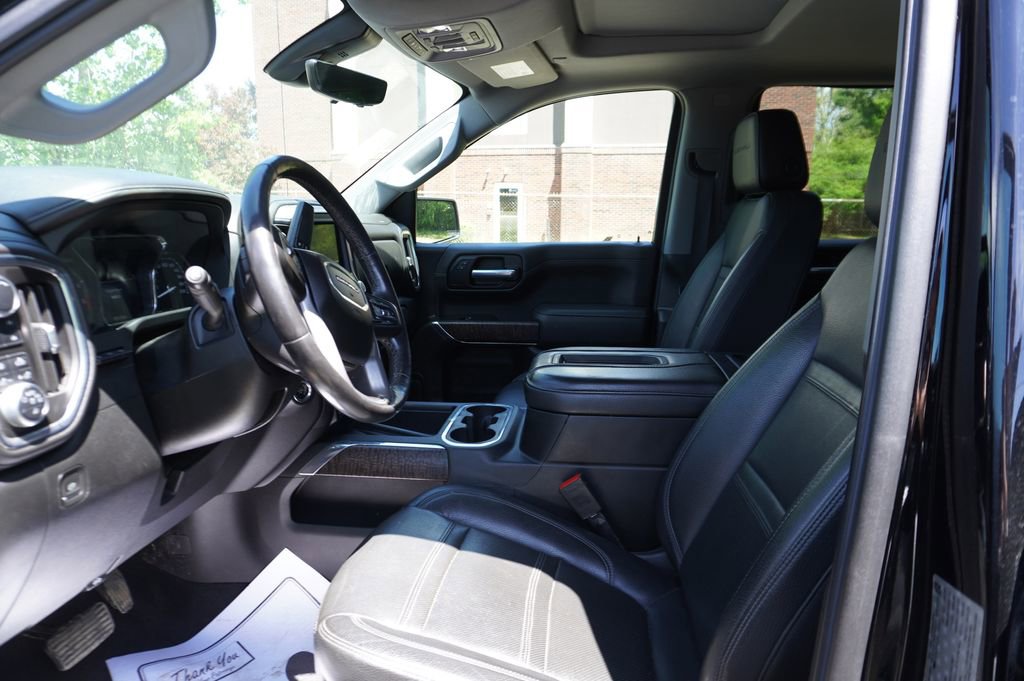Used 2019 GMC Sierra 1500 Denali w/ Denali Ultimate Package AWD/4WD image 2