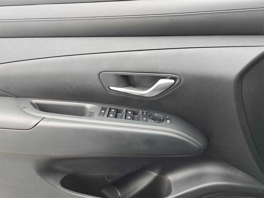 Used 2025 Hyundai Tucson XRT image 18