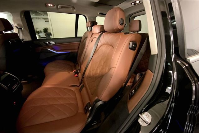 Certified 2023 BMW X7 xDrive40i w/ Executive Package image 11