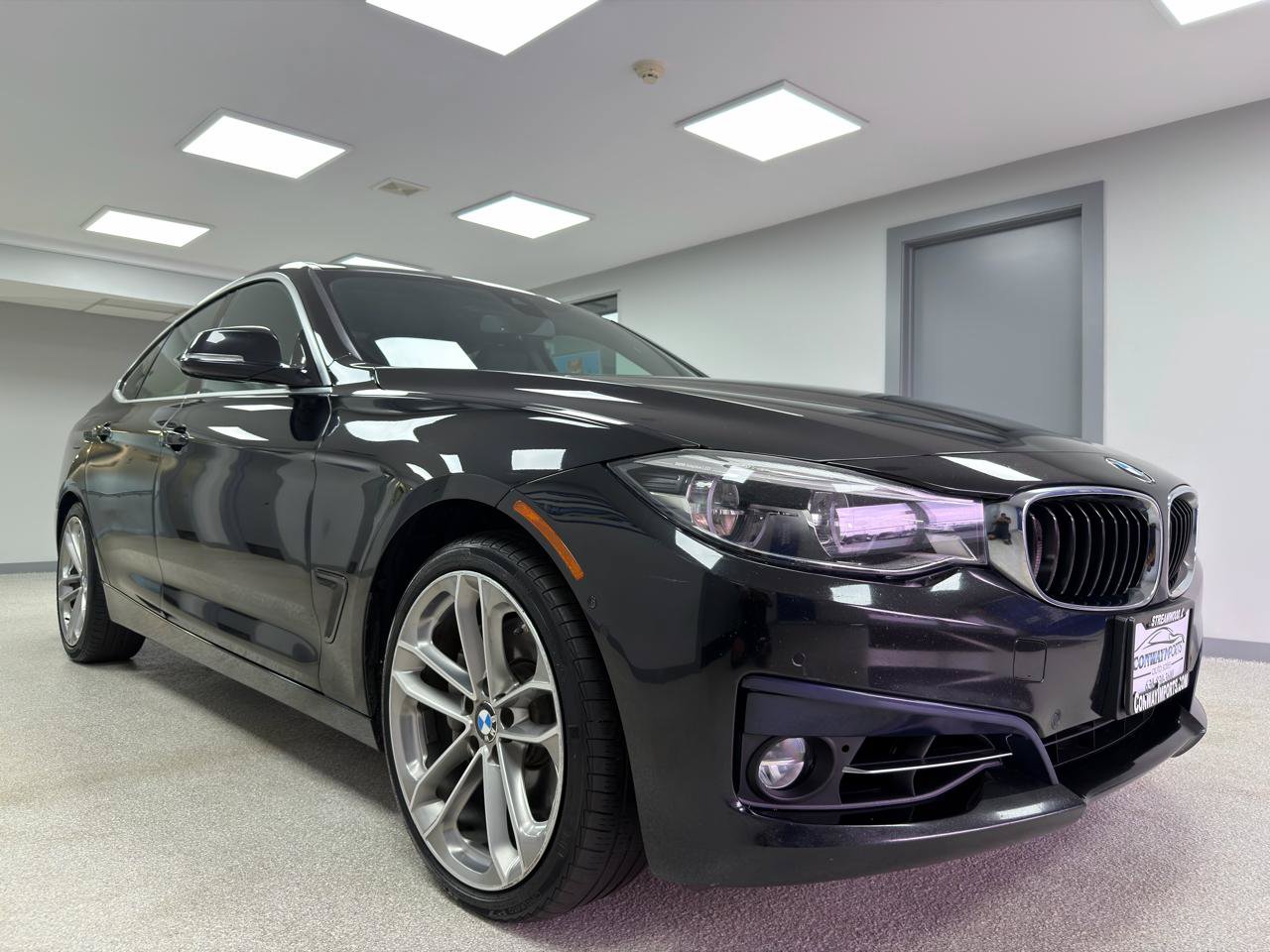 Used 2018 BMW 340i Gran Turismo xDrive AWD/4WD image 4