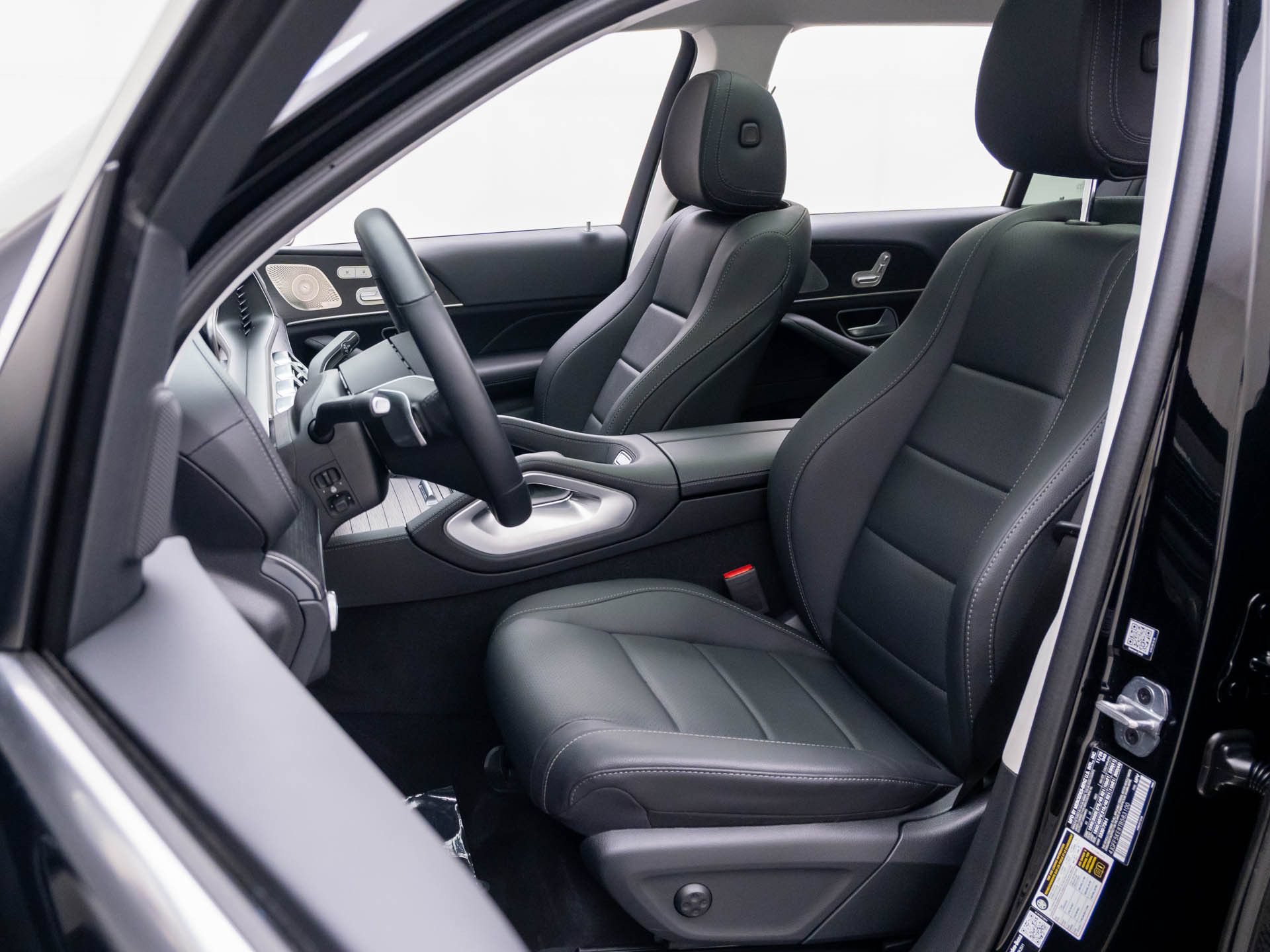 New 2026 Mercedes-Benz GLS 450 4MATIC image 15