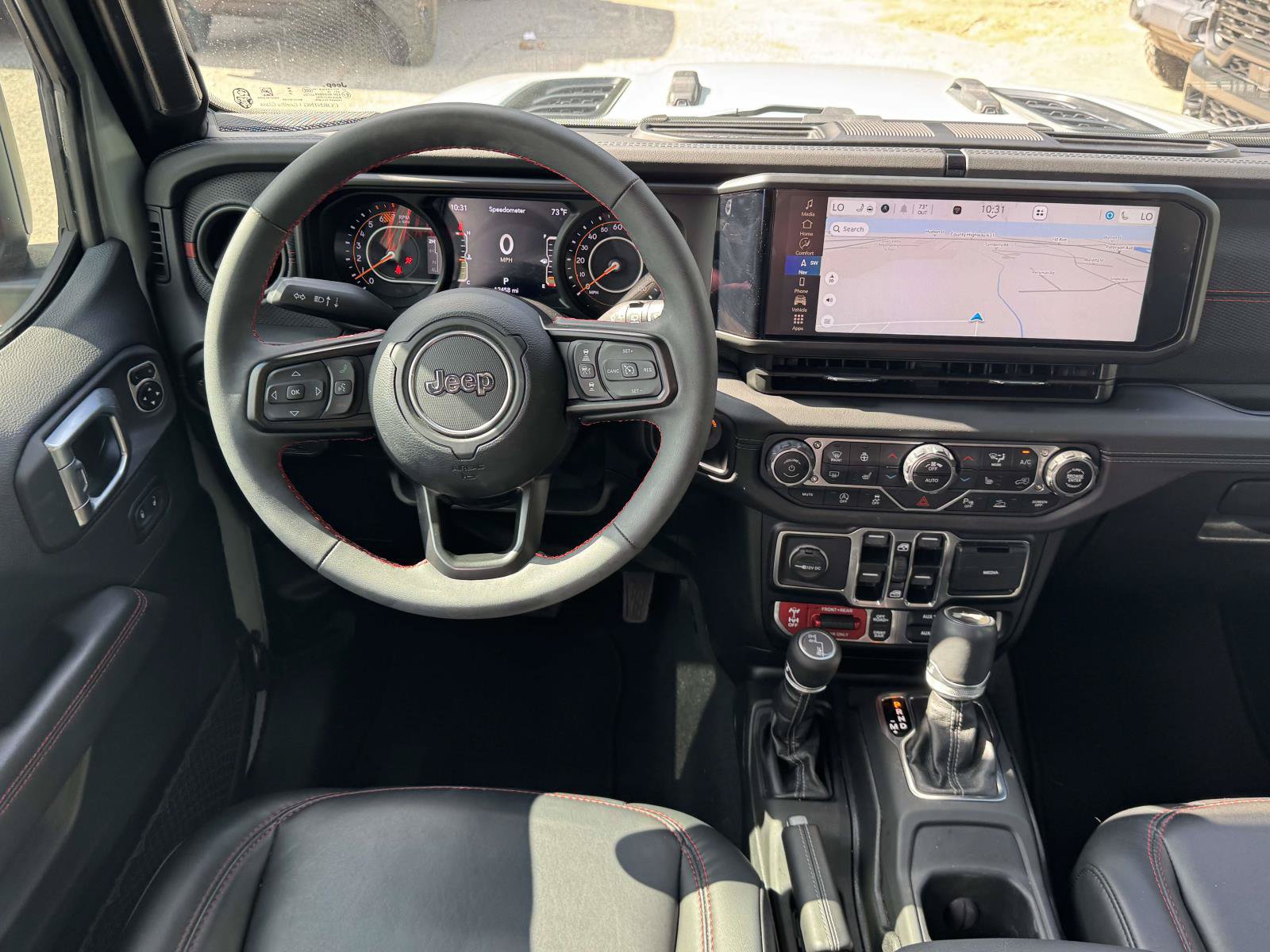 Used 2024 Jeep Wrangler Unlimited Rubicon w/ Technology Group AWD/4WD image 35